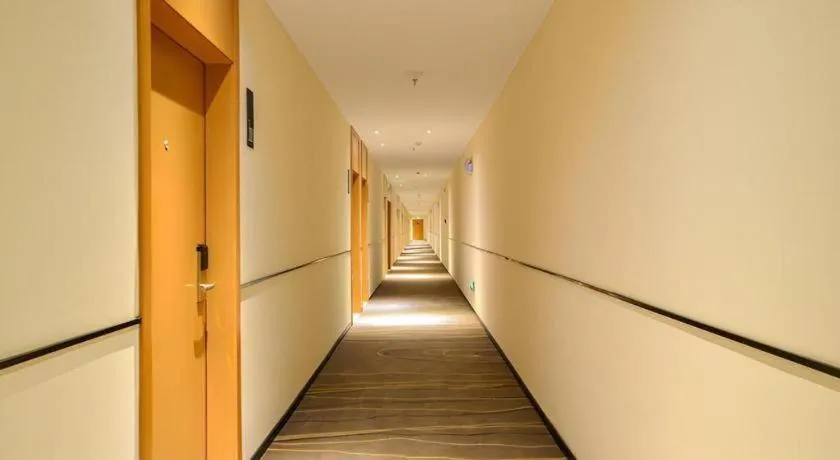 City Comfort Inn Wuhan Optics Valley Technology Exhibition Center