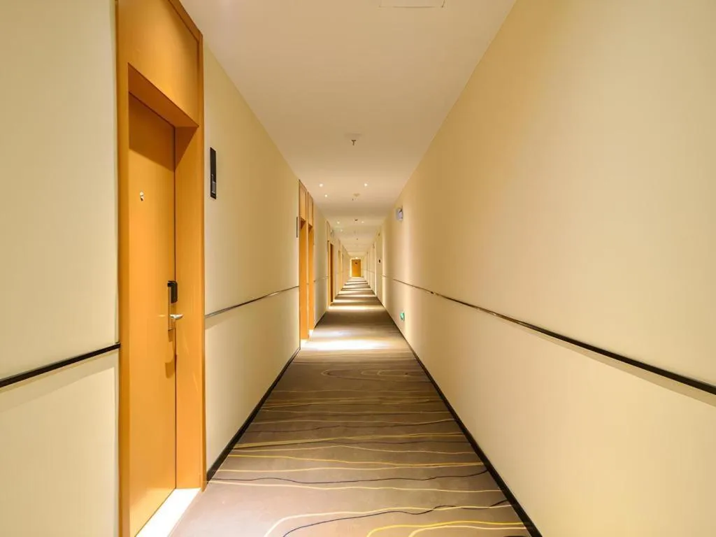 City Comfort Inn Wuhan Optics Valley Technology Exhibition Center