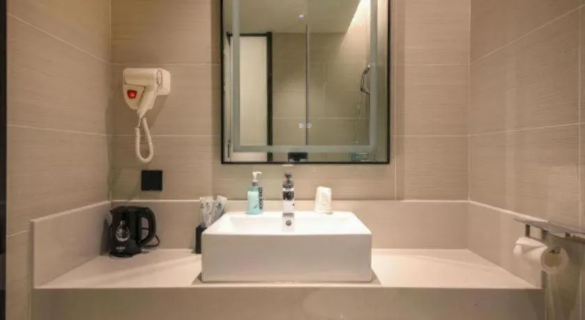 City Comfort Inn Wuhan Optics Valley Technology Exhibition Center