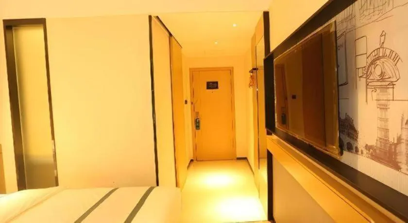 Bed in City Comfort Inn Dalian Changxin Dao Santang Commercial Street