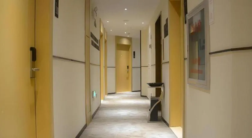 City Comfort Inn Dalian Changxin Dao Santang Commercial Street