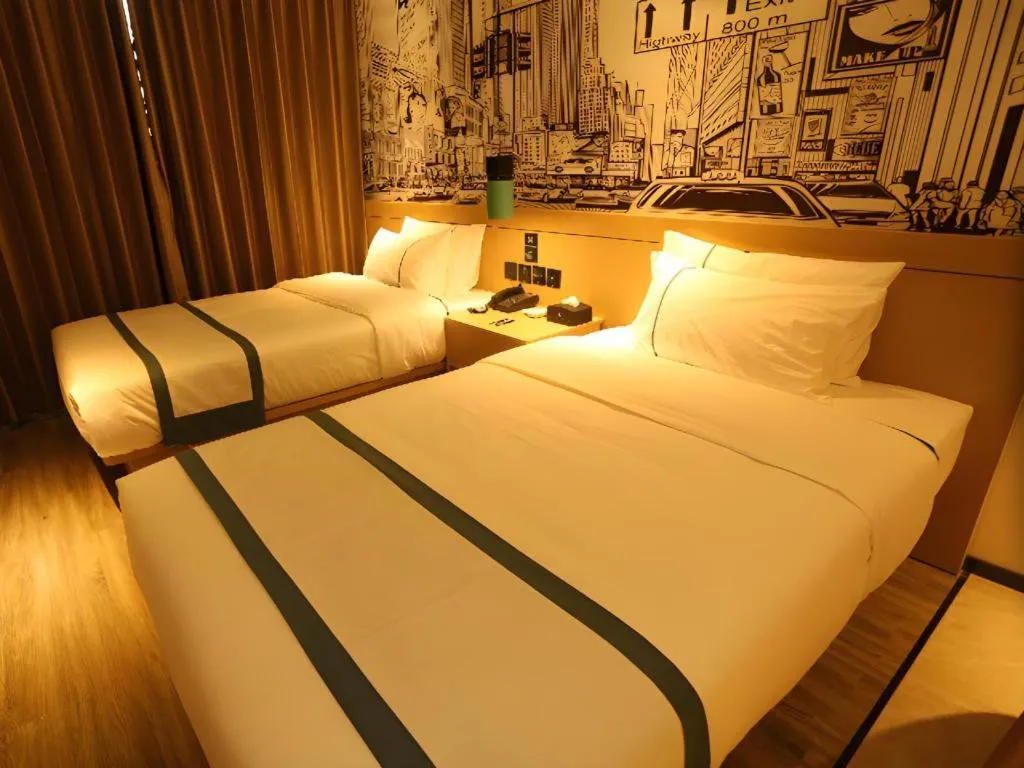 Bed in City Comfort Inn Dalian Changxin Dao Santang Commercial Street