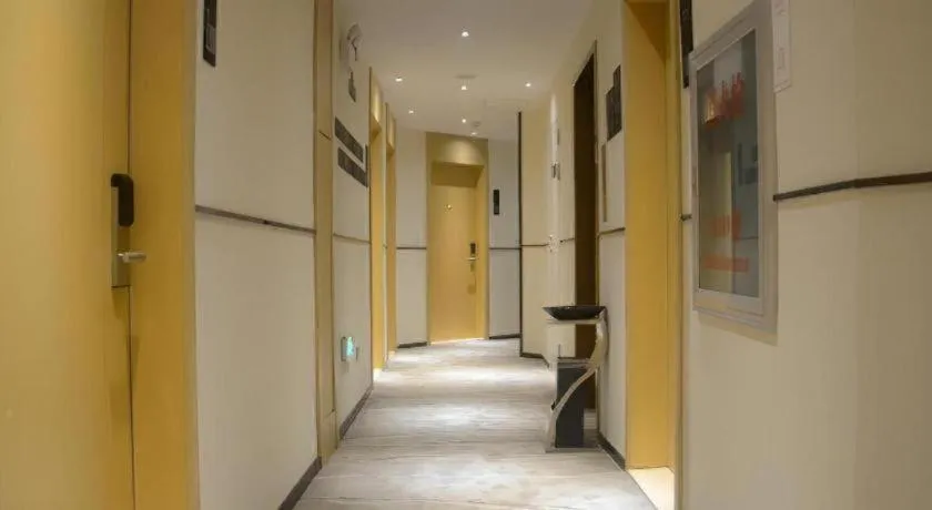 City Comfort Inn Dalian Changxin Dao Santang Commercial Street