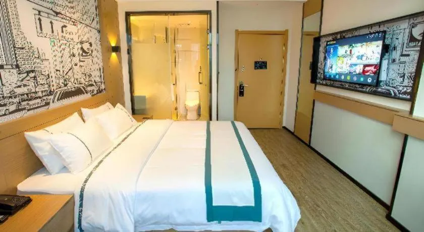 Bed in City Comfort Inn Chenzhou Rucheng