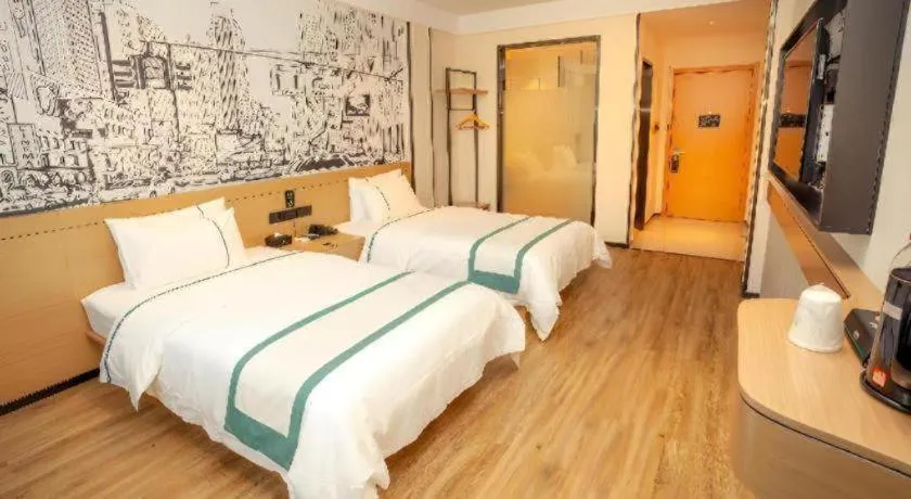 Bed in City Comfort Inn Chenzhou Rucheng