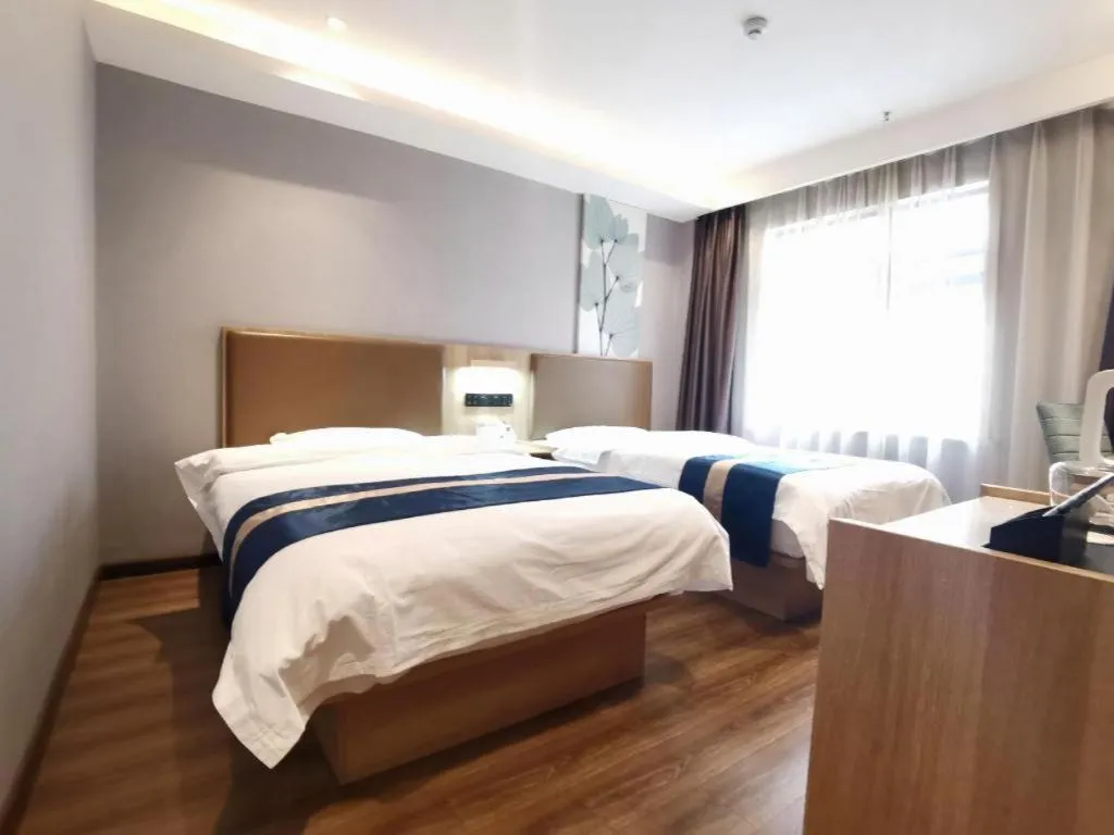 Bed in Green Tree Inn Express Huainan Xiejiaji District Orient Guangji Hospital