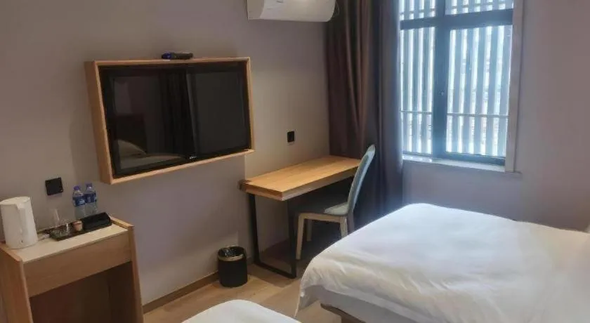 Bed in Green Tree Inn Express Huainan Xiejiaji District Orient Guangji Hospital