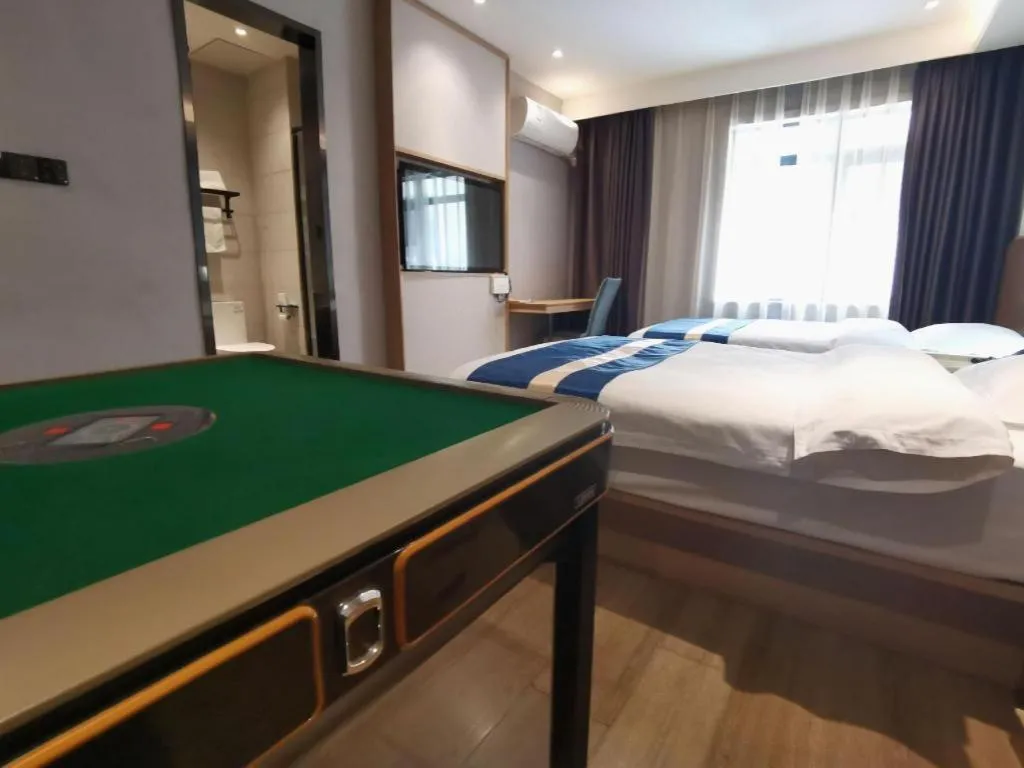 Bed in Green Tree Inn Express Huainan Xiejiaji District Orient Guangji Hospital