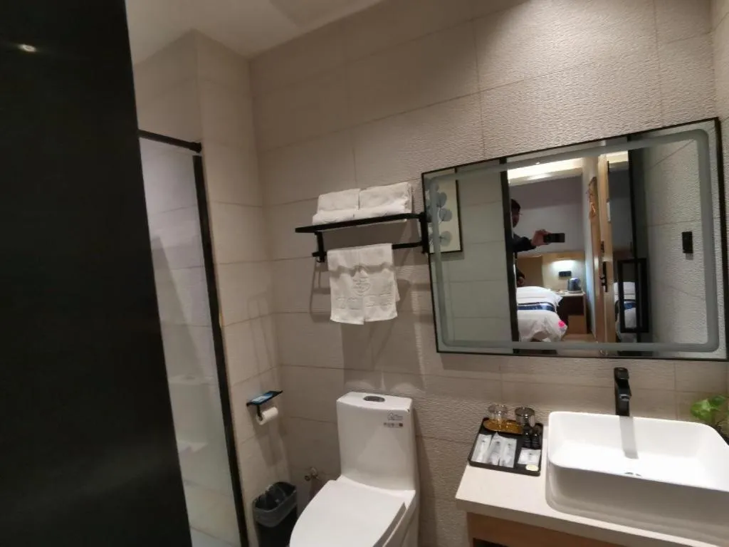 Green Tree Inn Express Huainan Xiejiaji District Orient Guangji Hospital