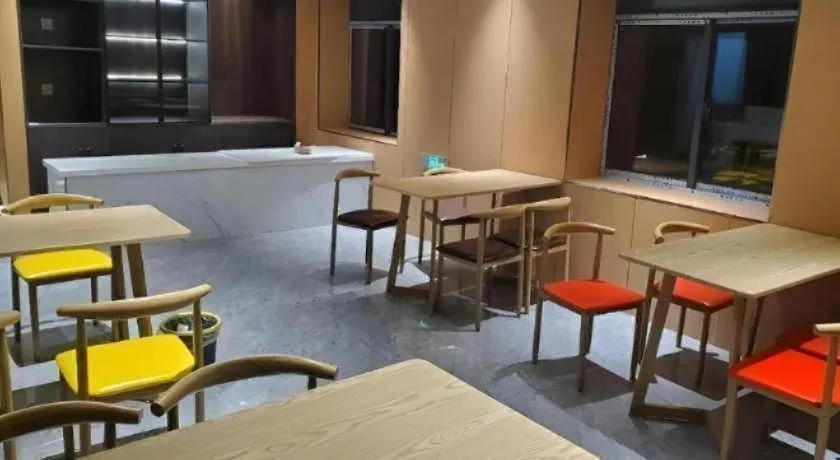 Green Tree Inn Express Huainan Xiejiaji District Orient Guangji Hospital