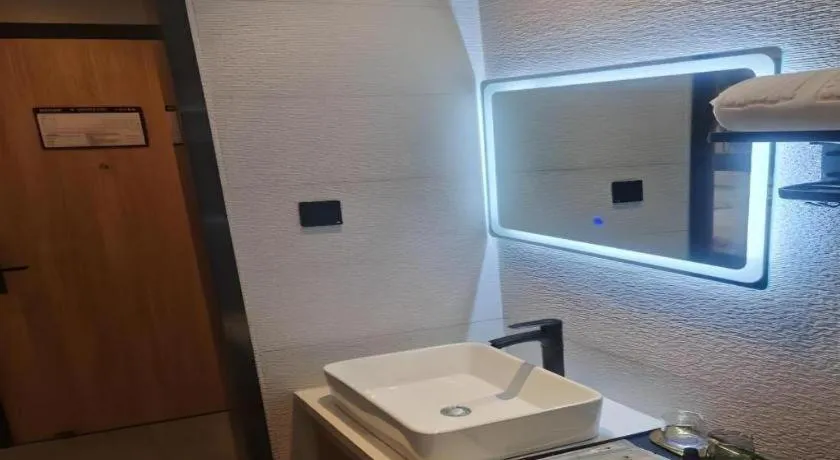 Green Tree Inn Express Huainan Xiejiaji District Orient Guangji Hospital