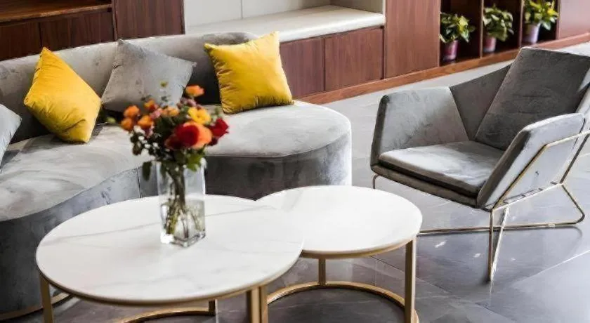 GEM Hotel Changzhou Xuejia'aoyuan North High-Speed Railway Station