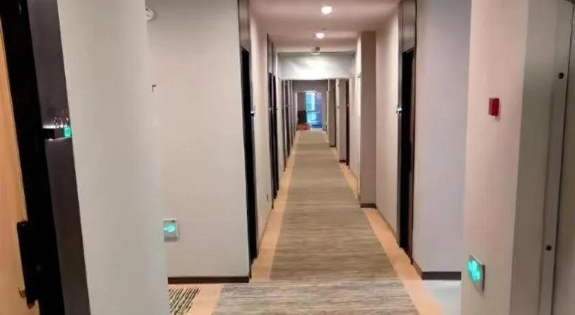 Green Tree Inn Express Anhui Bozhou Mengcheng County Chengnan New District