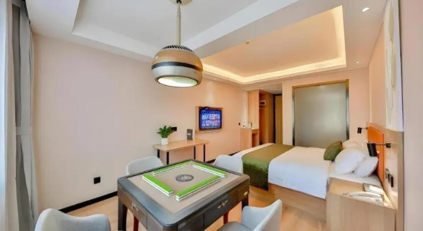 Bed in Green Tree Inn Express Zhejiang Zhoushan Xincheng Zheda