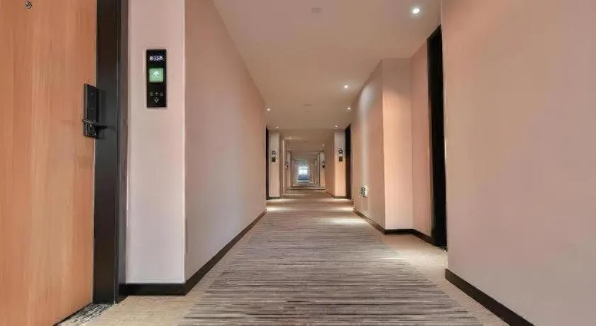 Green Tree Inn Express Zhejiang Zhoushan Xincheng Zheda