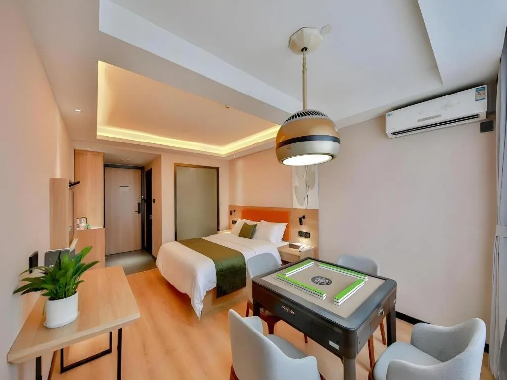 Bed in Green Tree Inn Express Zhejiang Zhoushan Xincheng Zheda