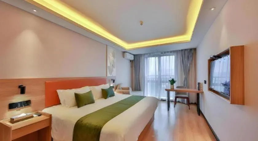 Bed in Green Tree Inn Express Zhejiang Zhoushan Xincheng Zheda