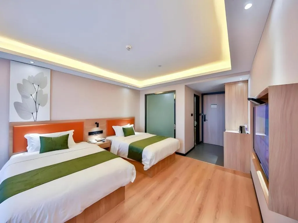 Bed in Green Tree Inn Express Zhejiang Zhoushan Xincheng Zheda