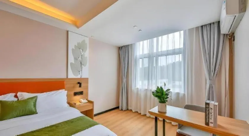 Bed in Green Tree Inn Express Zhejiang Zhoushan Xincheng Zheda