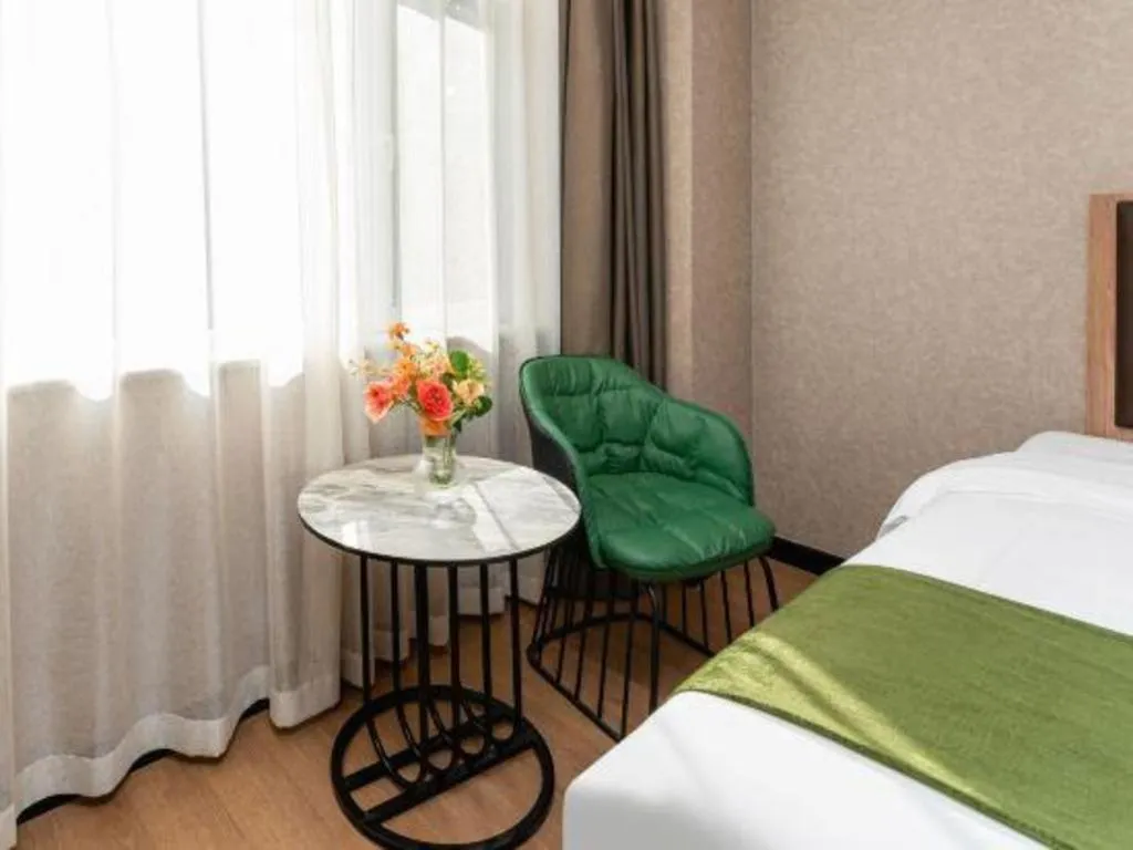 Bed in Shell Hotel Shandong Jinan Daming Lake