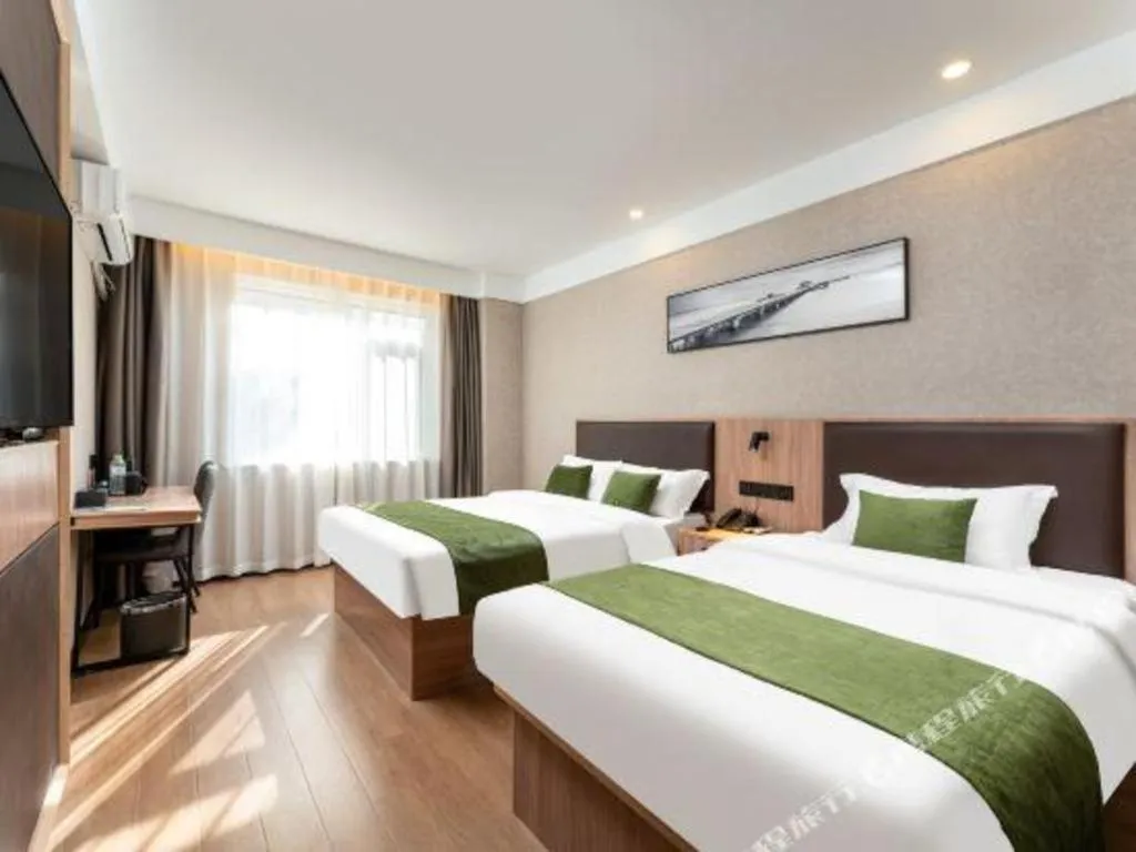 Bed in Shell Hotel Shandong Jinan Daming Lake