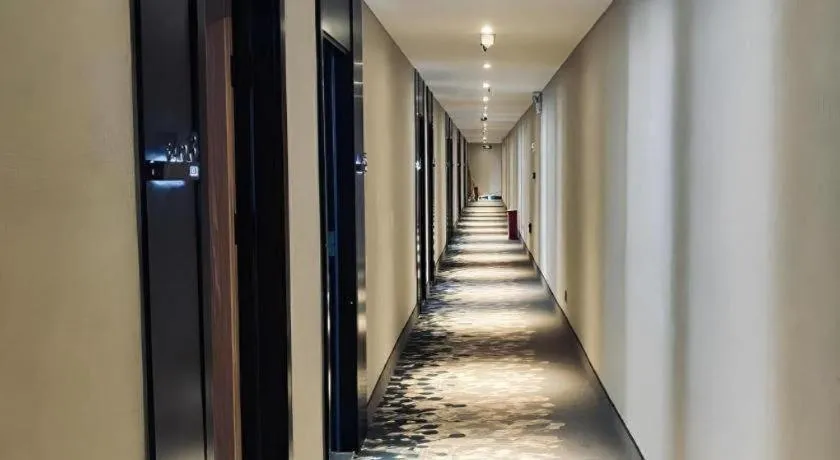 Shell Hotel Shandong Jinan Daming Lake