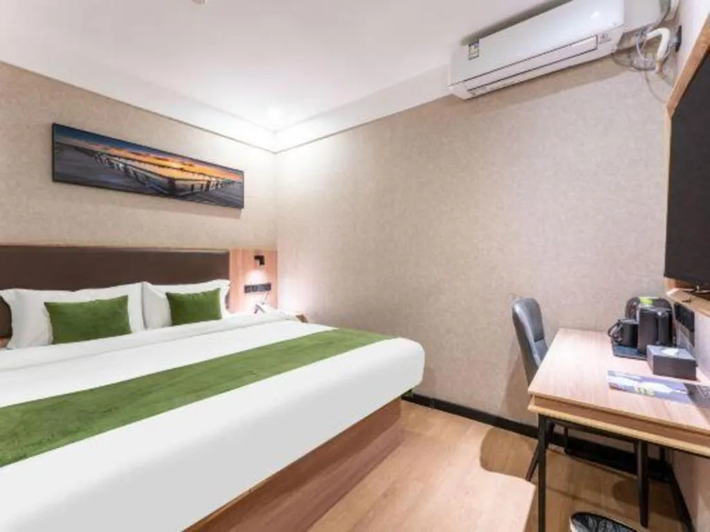 Bed in Shell Hotel Shandong Jinan Daming Lake