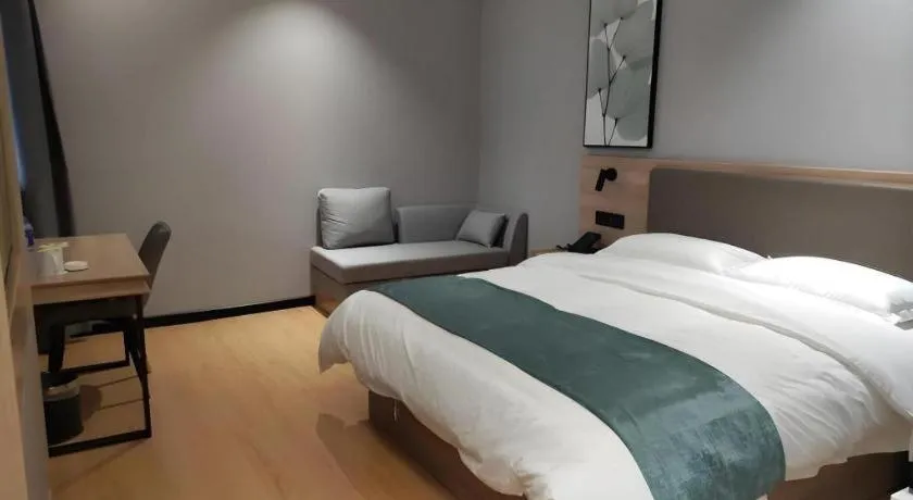 Bed in Green Tree Inn Anhui Hefei Binhu Zhuyuan Metro Station Dali Road