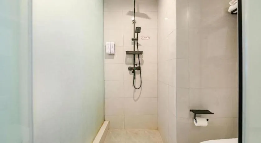 Shell Hotel Bozhou Lixin County Passenger Center