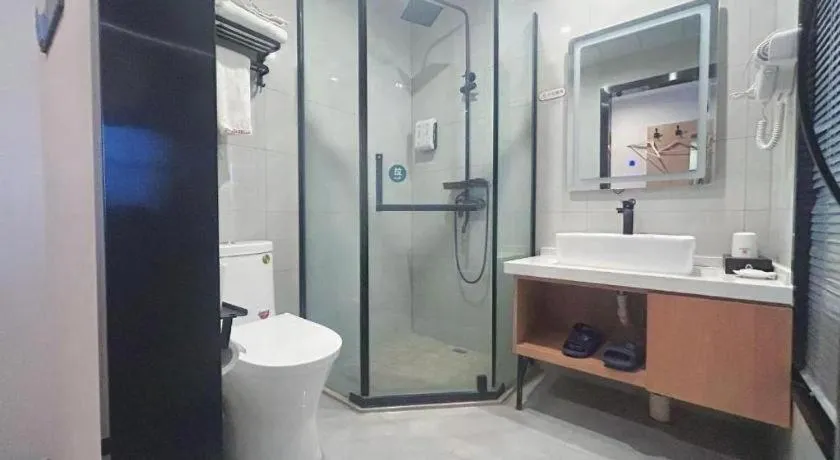 Shell Hotel Bozhou Lixin County Passenger Center