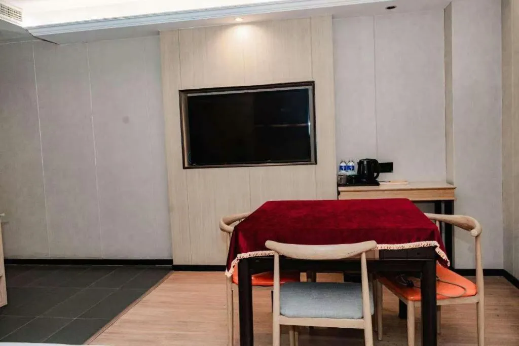 Green Tree Inn Express Tangshan Kaiping District Government