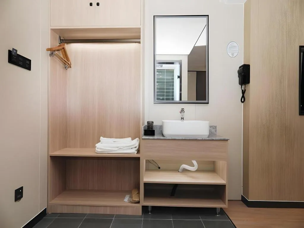 Green Tree Inn Express Tangshan Kaiping District Government