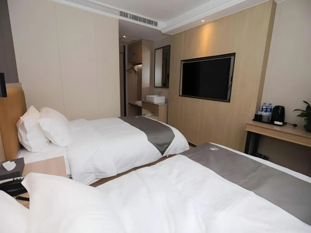 Bed in Green Tree Inn Express Tangshan Kaiping District Government