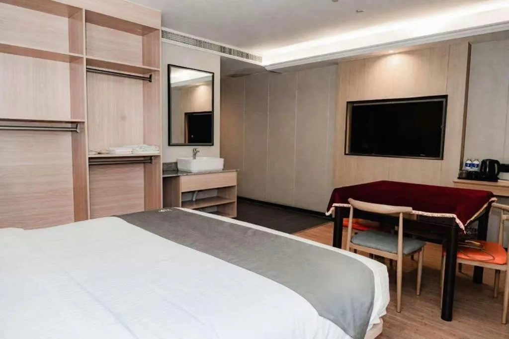 Bed in Green Tree Inn Express Tangshan Kaiping District Government