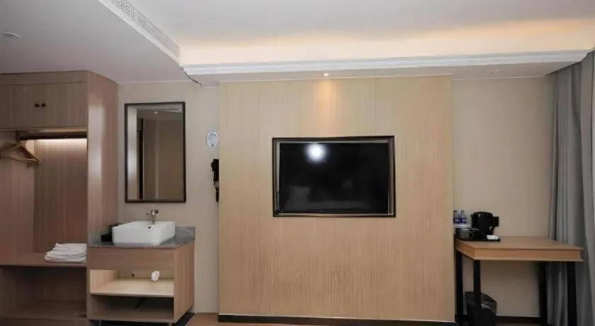 Bed in Green Tree Inn Express Tangshan Kaiping District Government