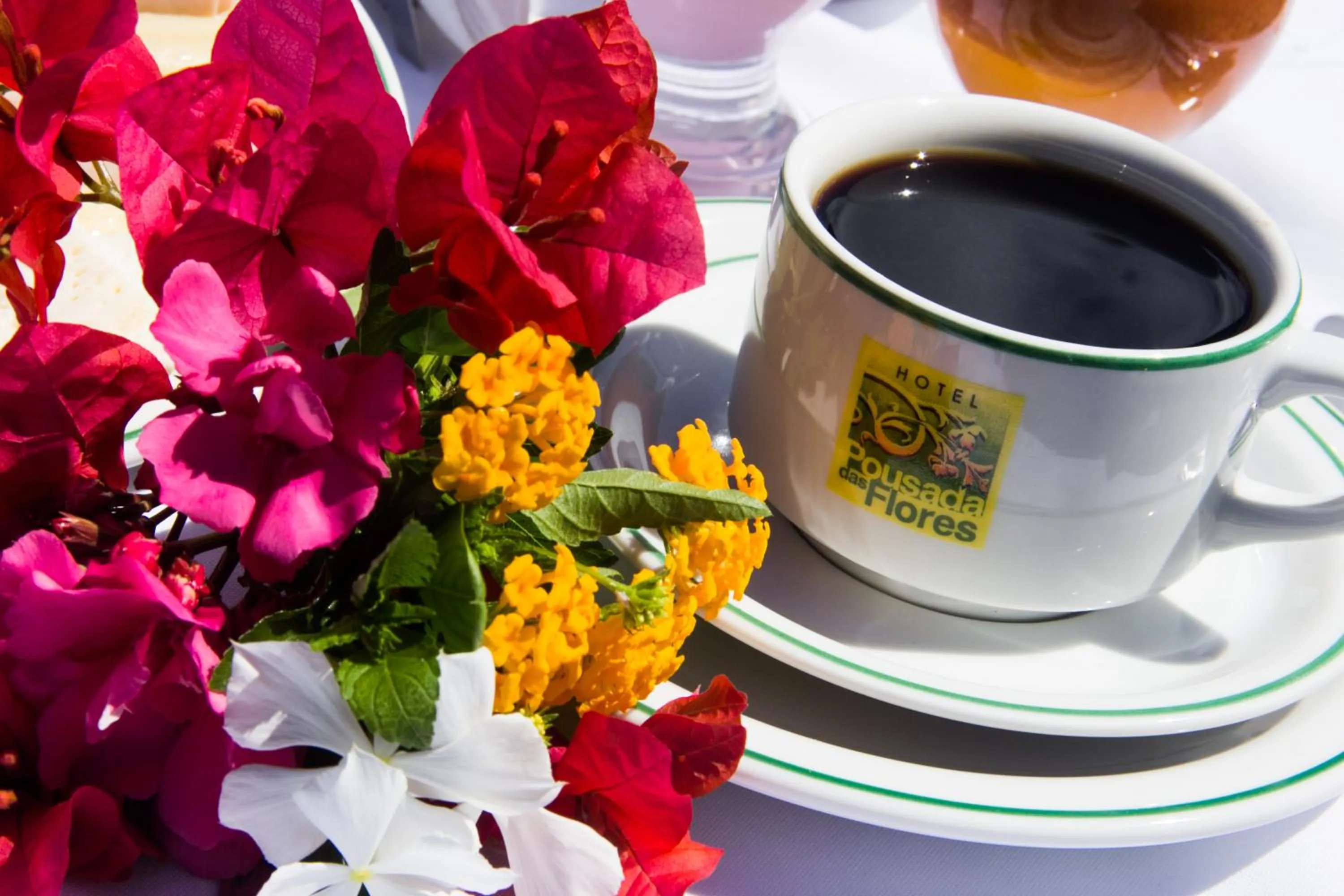 Food and drinks in Pousada das Flores