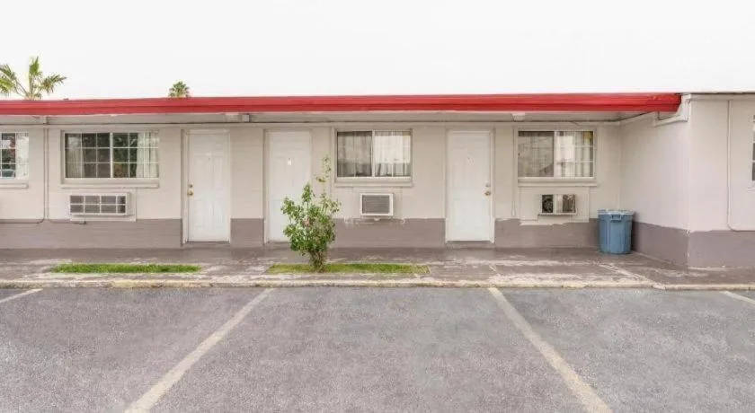 OYO Gateway Motel Las Vegas North Strip/Fremont St. Area