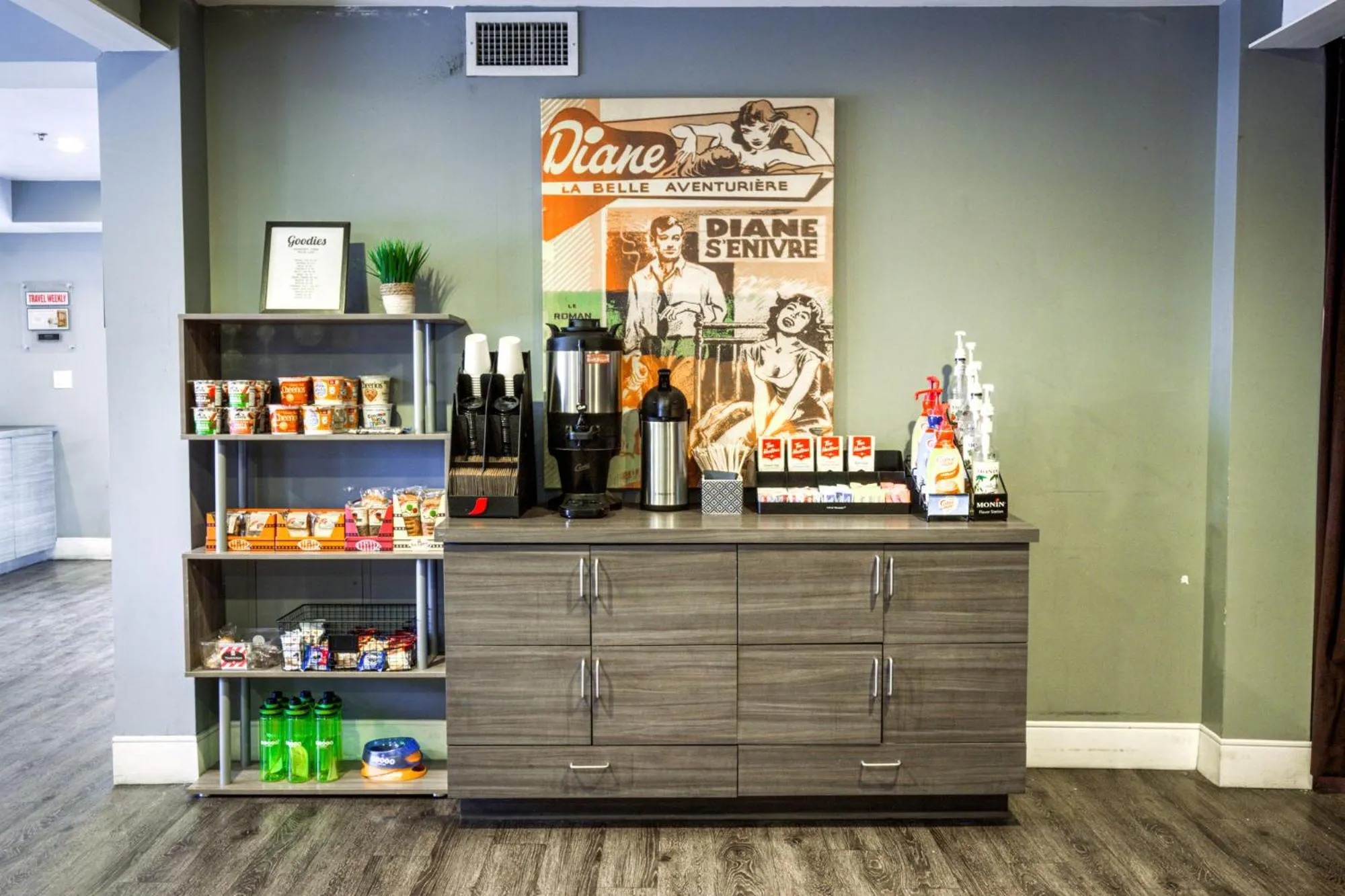 Coffee/tea facilities in Oasis at Gold Spike