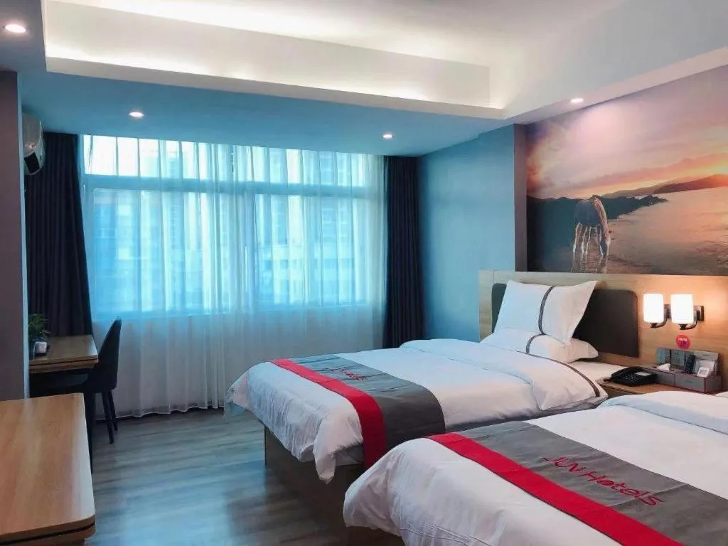 Bed in Jun Hotel Guangdong Zhanjiang Xiashan South Railway Station