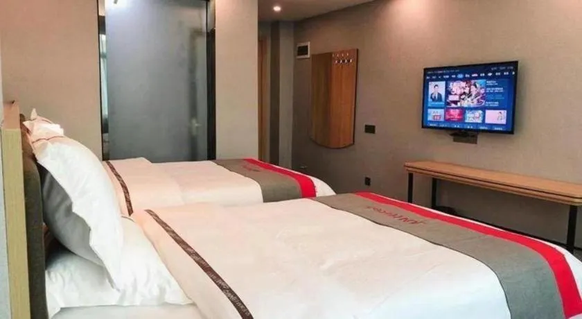 Bed in Jun Hotel Guangdong Zhanjiang Xiashan South Railway Station
