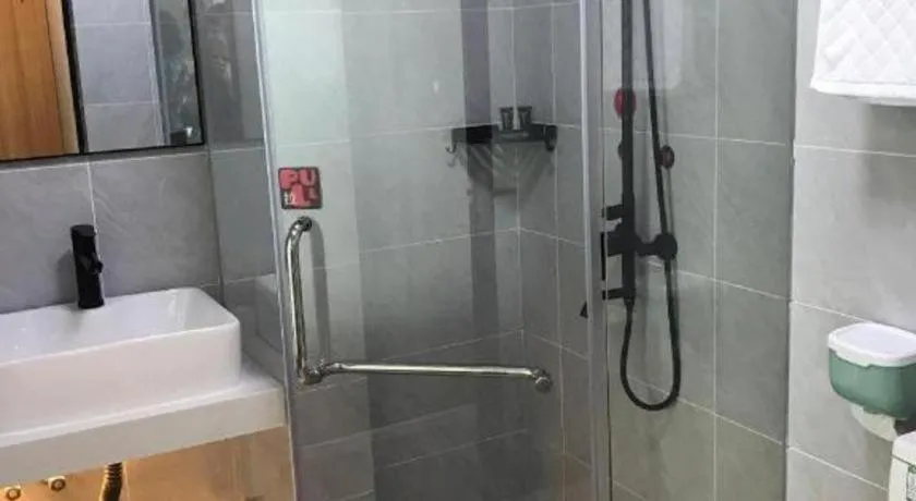 Jun Hotel Guangdong Zhanjiang Xiashan South Railway Station