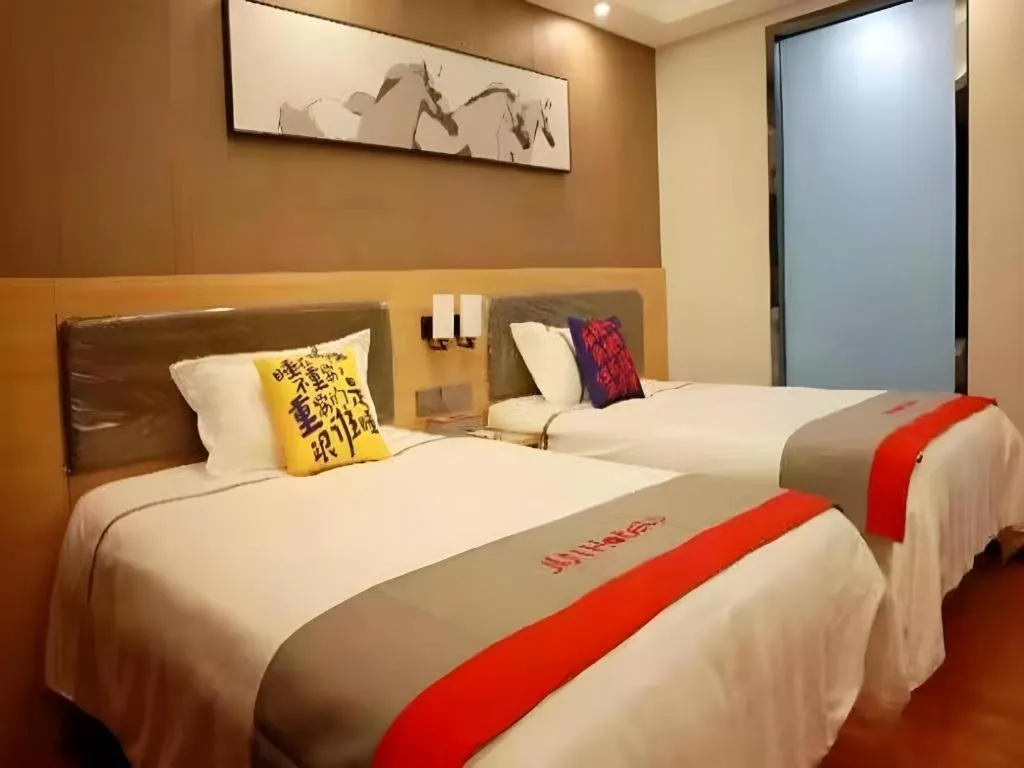 Bed in Jun Hotel Guangdong Zhanjiang Xiashan South Railway Station