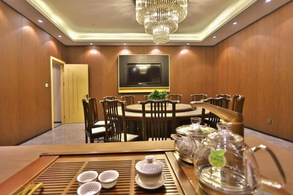 MIDI Hotel Guangdong Chaozhou Xiangqiao District Hanshan Teachers College