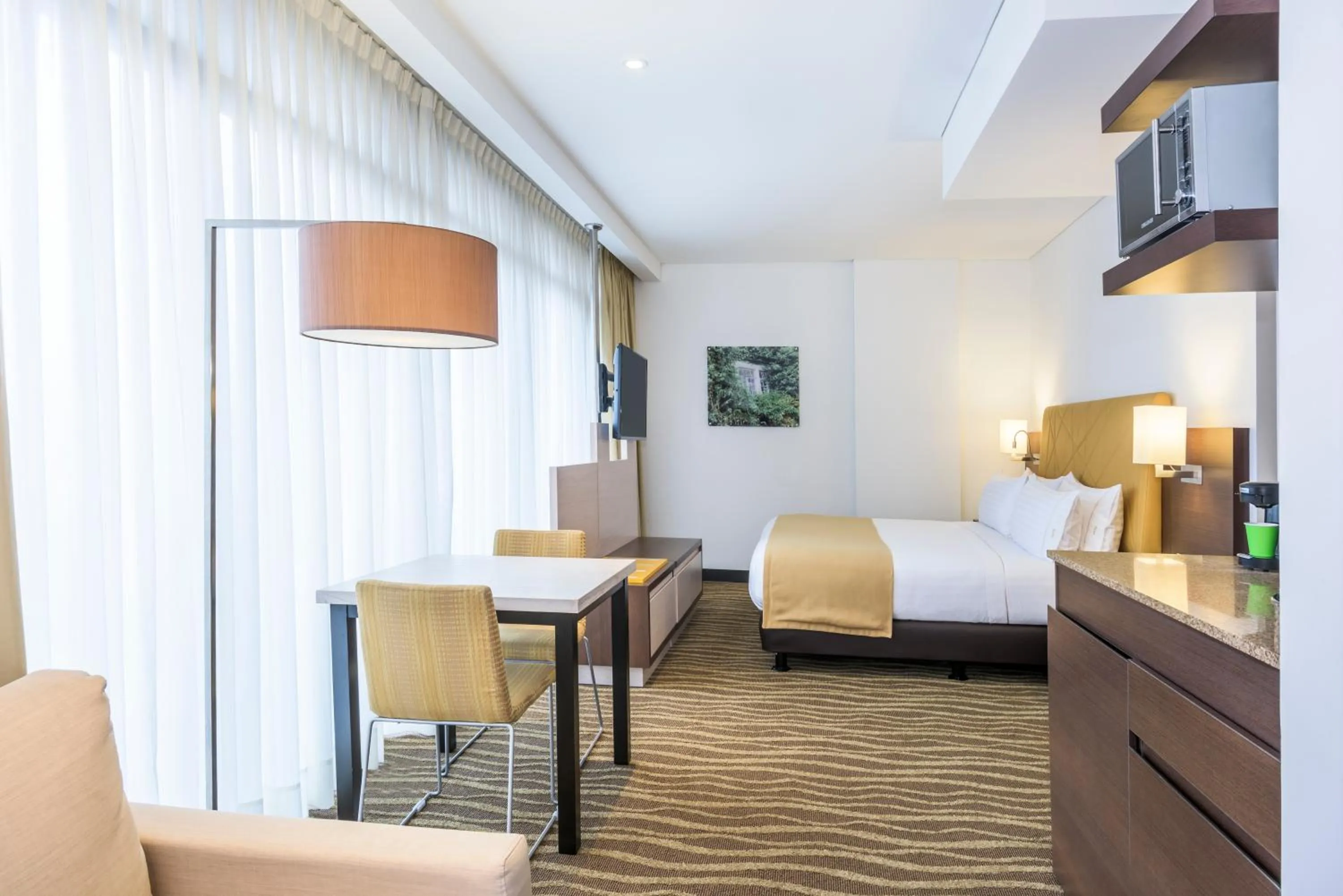 Family, Bed in Holiday Inn Express & Suites Bogota Zona G By IHG