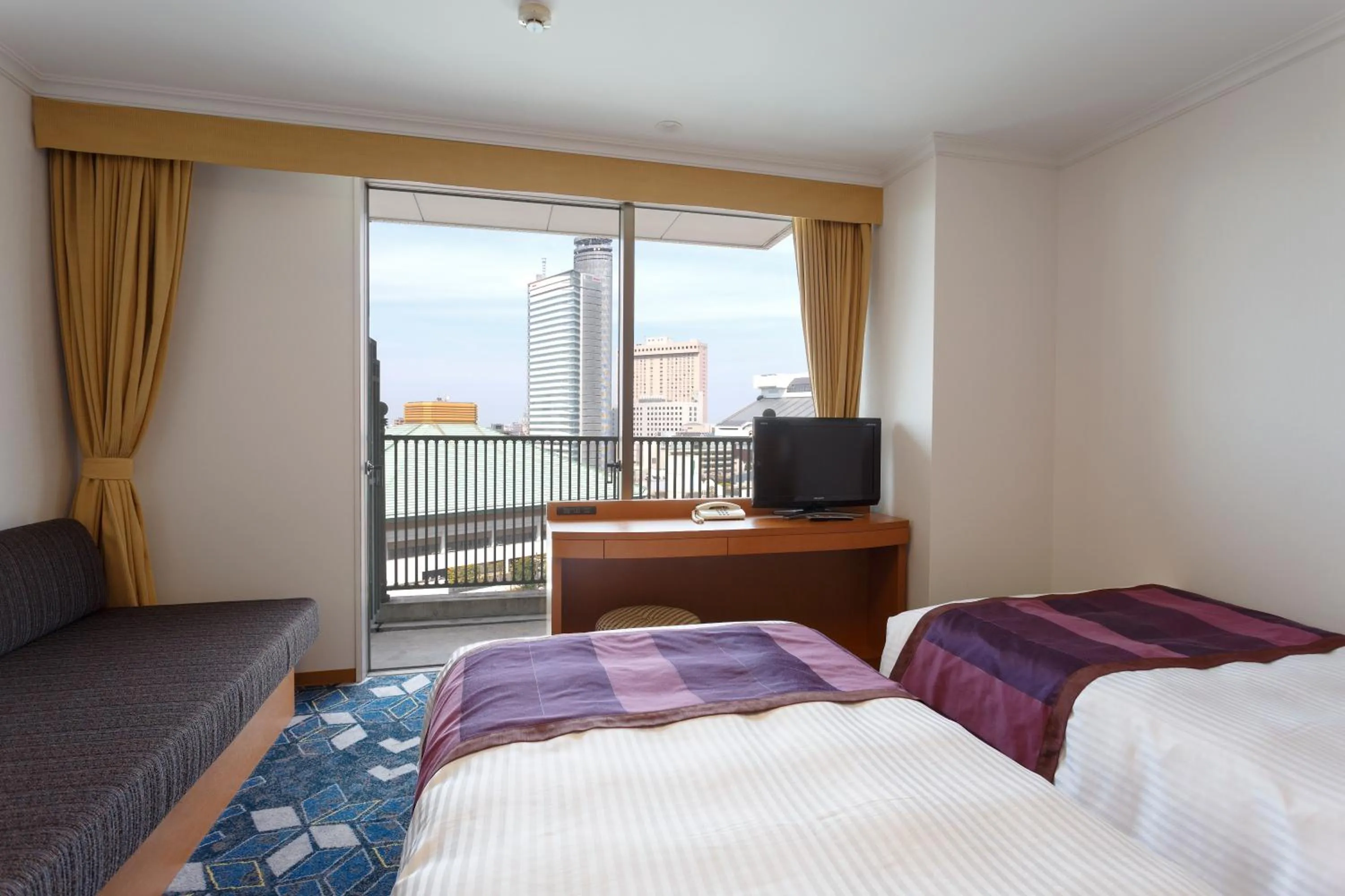 Bedroom, Bed in Ryogoku View Hotel
