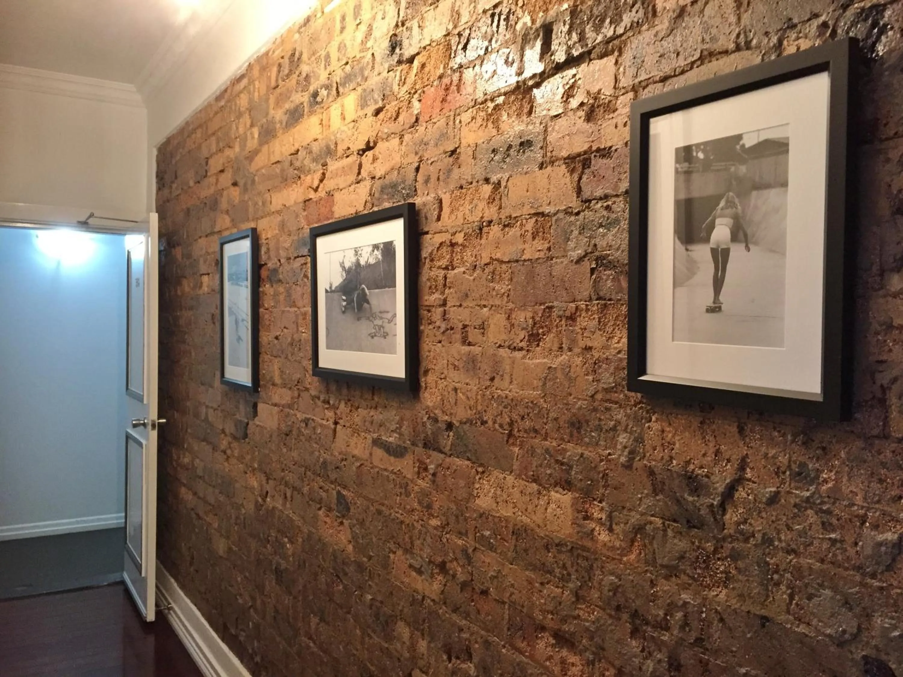 Decorative detail in Hampton Court Apartments