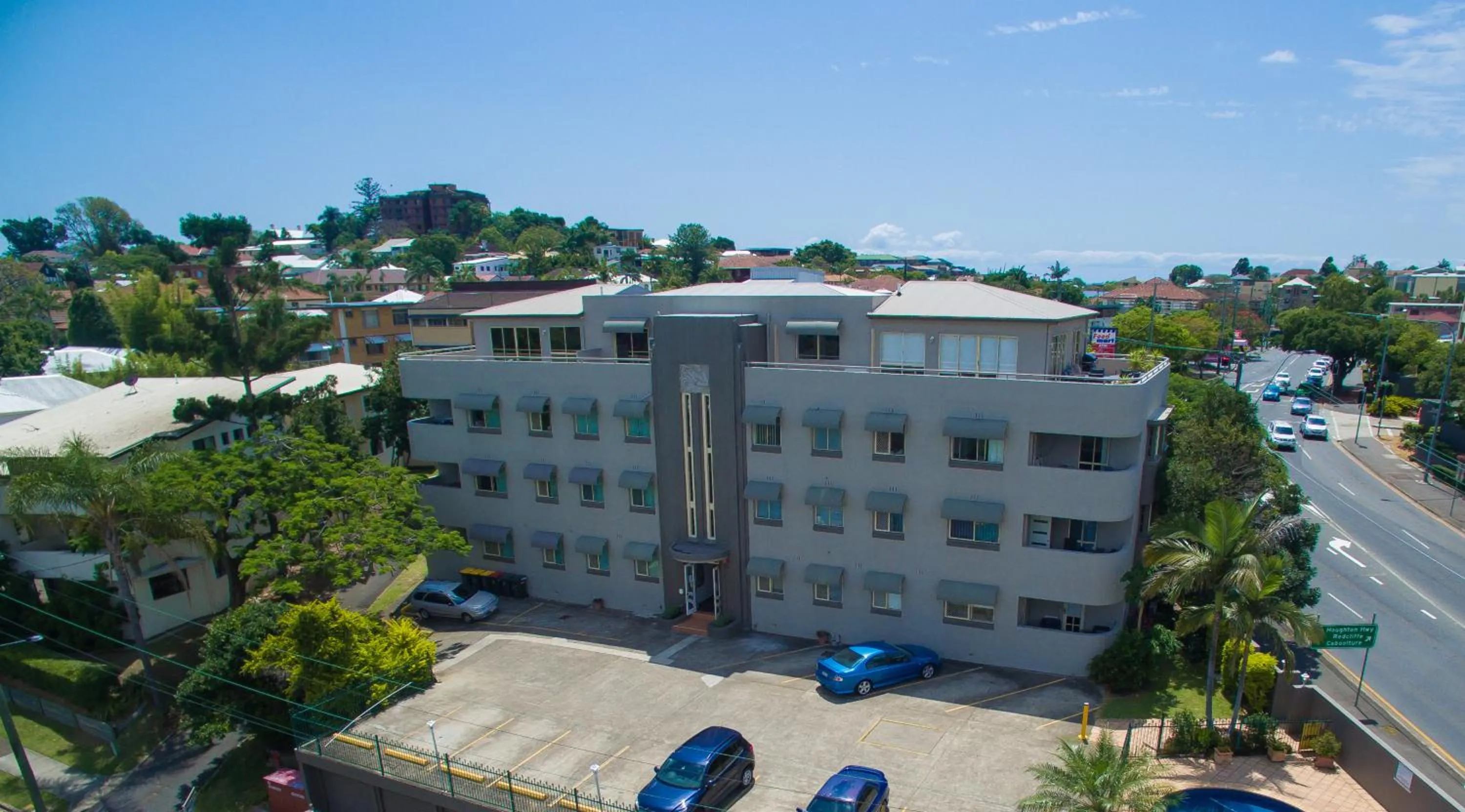 Property building in Hampton Court Apartments