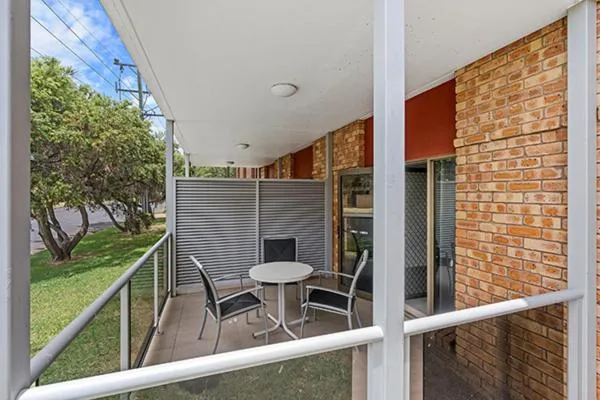 Balcony/Terrace in Western Gateway Motel and Apartments