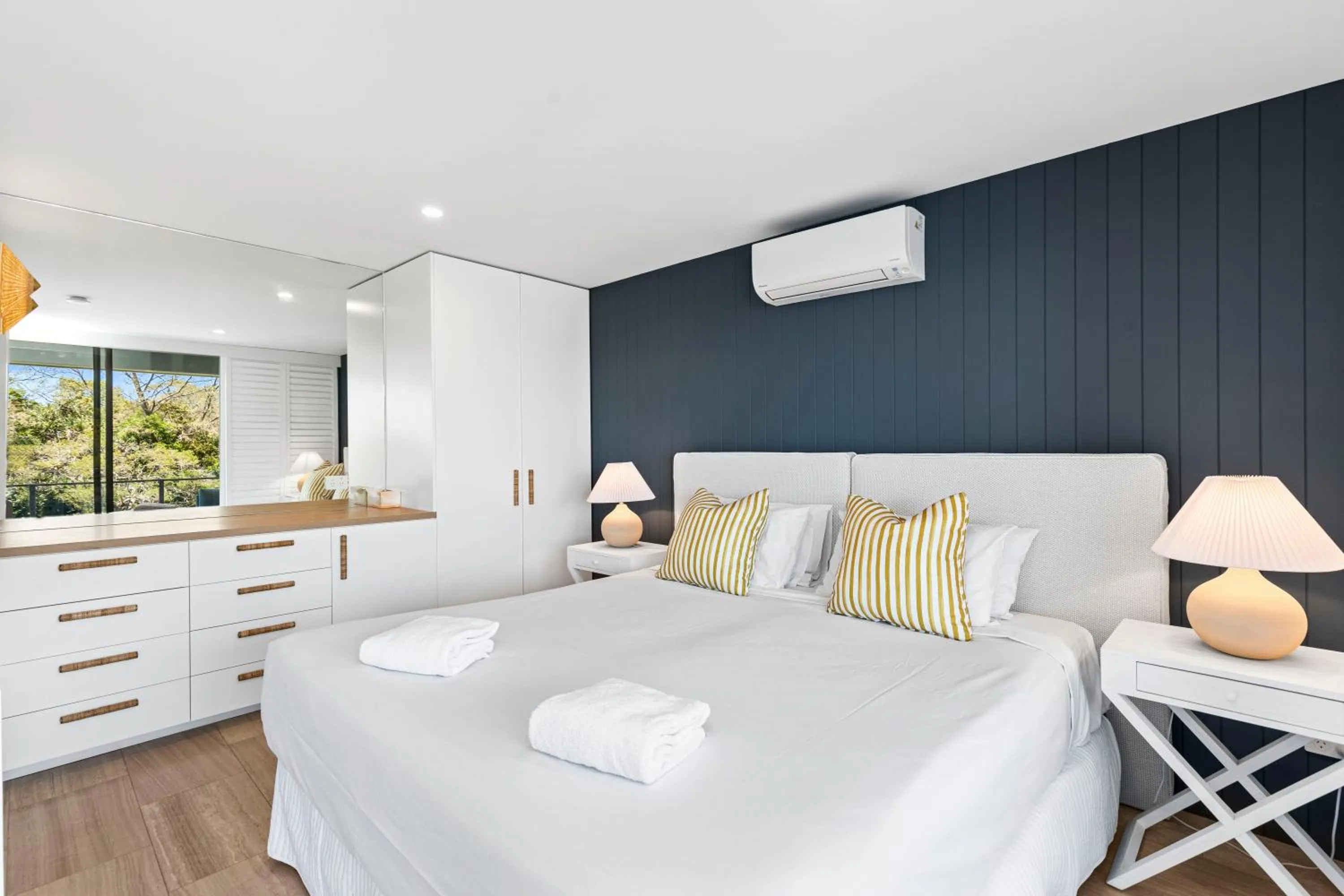 Bedroom, Bed in Jacaranda Noosa