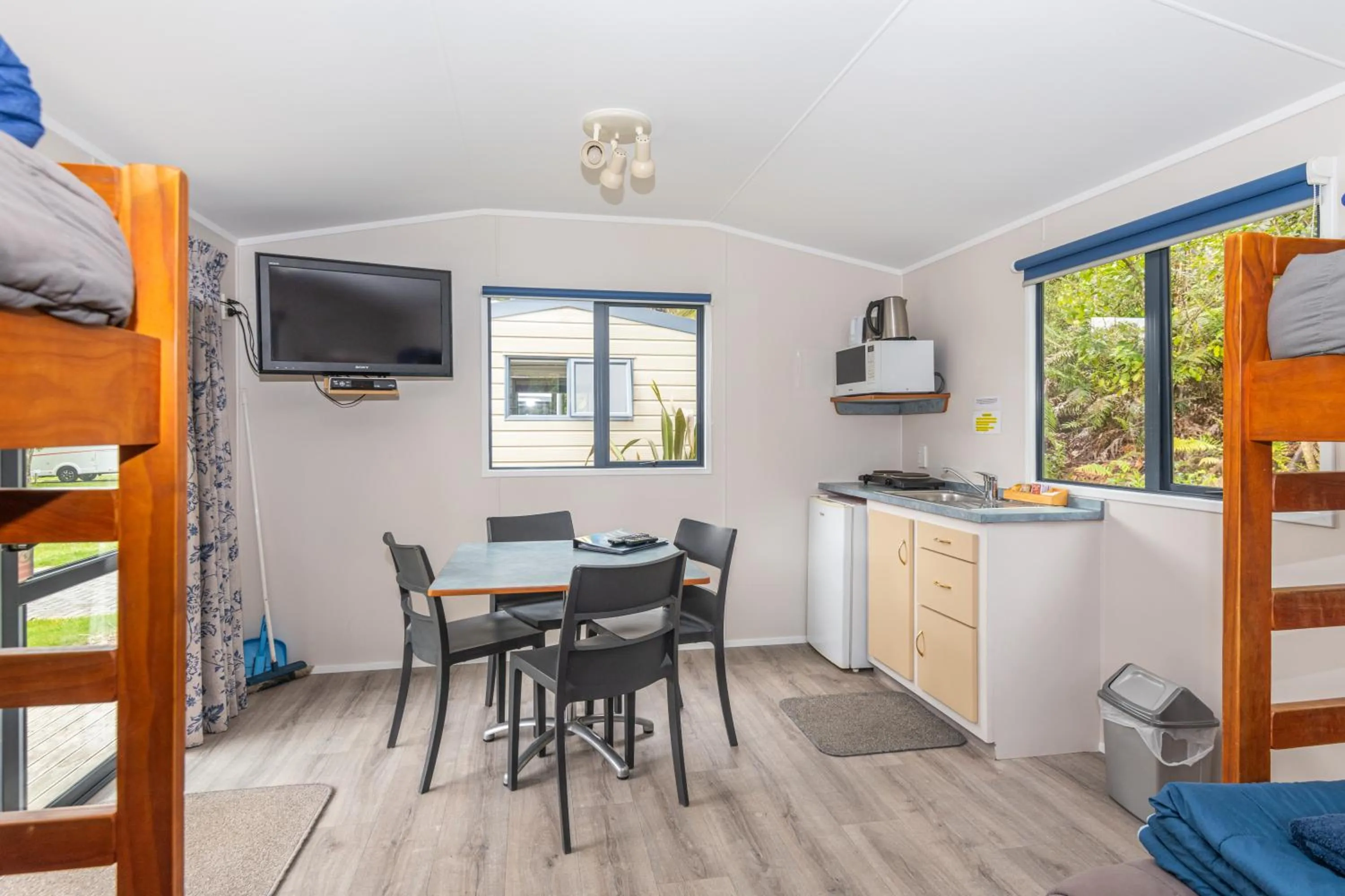 Bed in Blue Lake TOP 10 Holiday Park